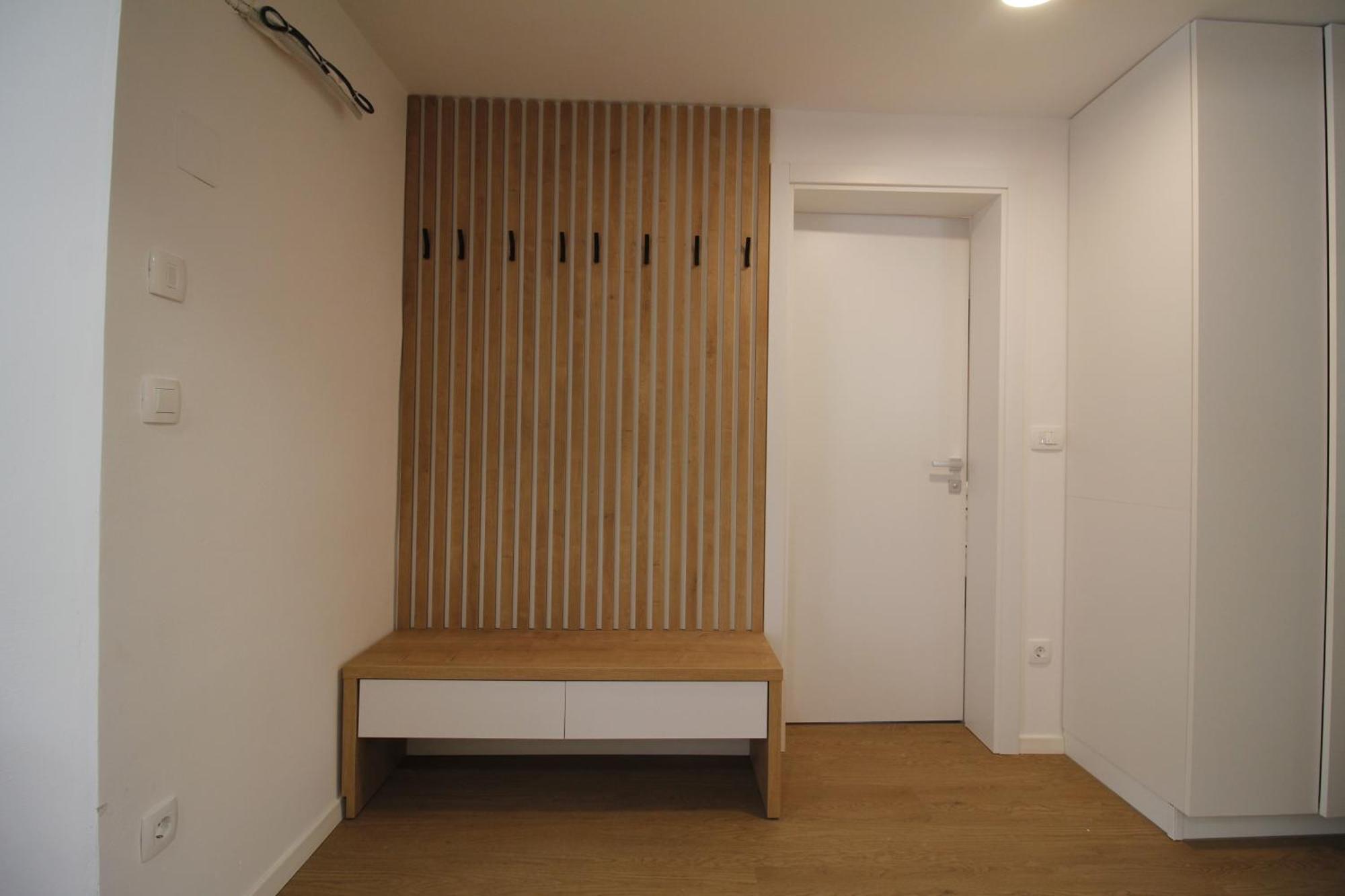 Naia Apartments Ново Место Екстериор снимка