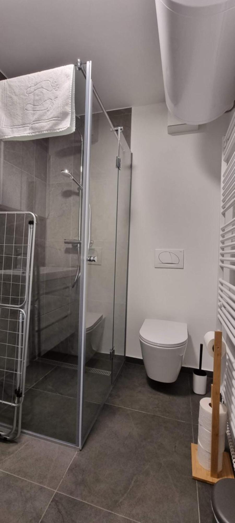 Naia Apartments Ново Место Екстериор снимка